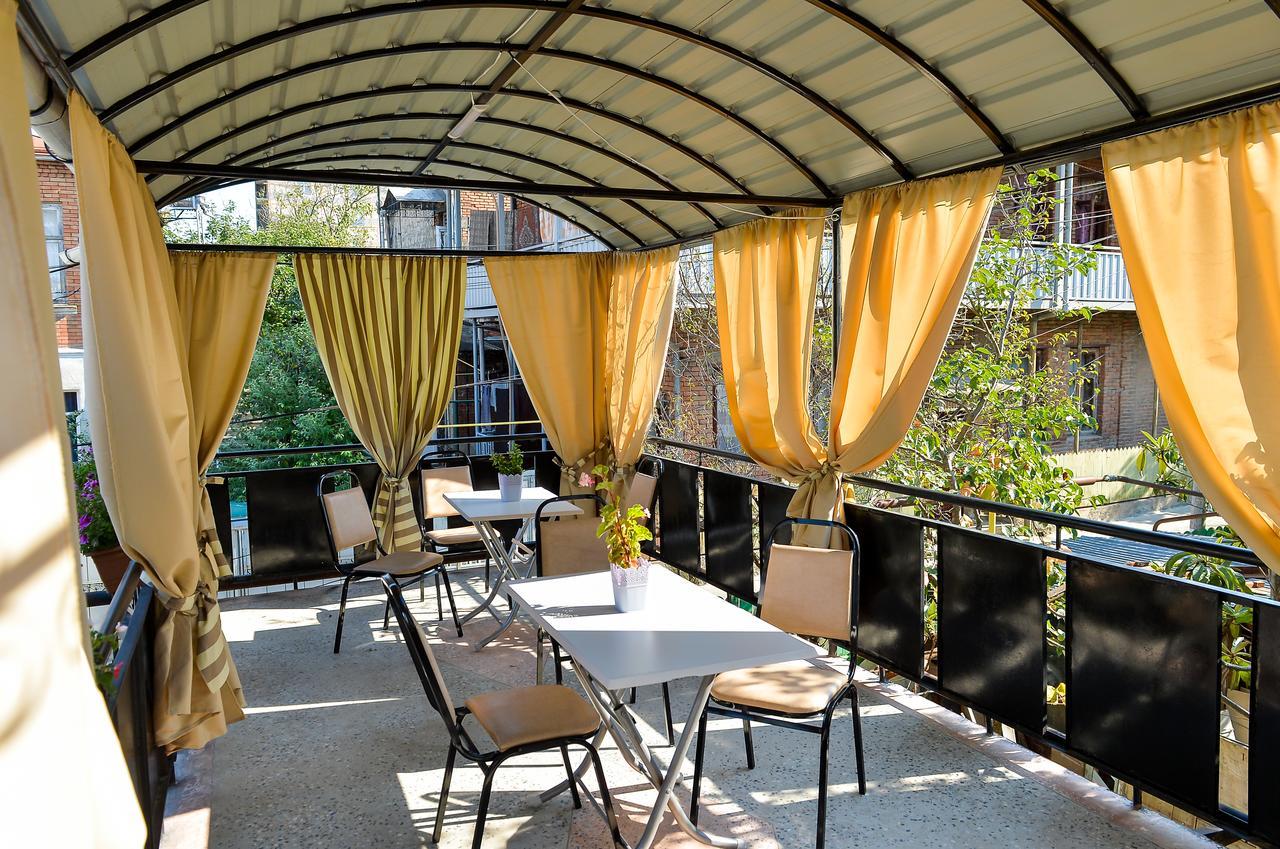 Guest House Mizandari Kutaisi Exterior foto